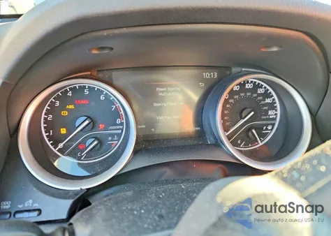 2022 Toyota Camry Le z USA, uszkodzony, nr VIN 4T1R11BK4NU049061